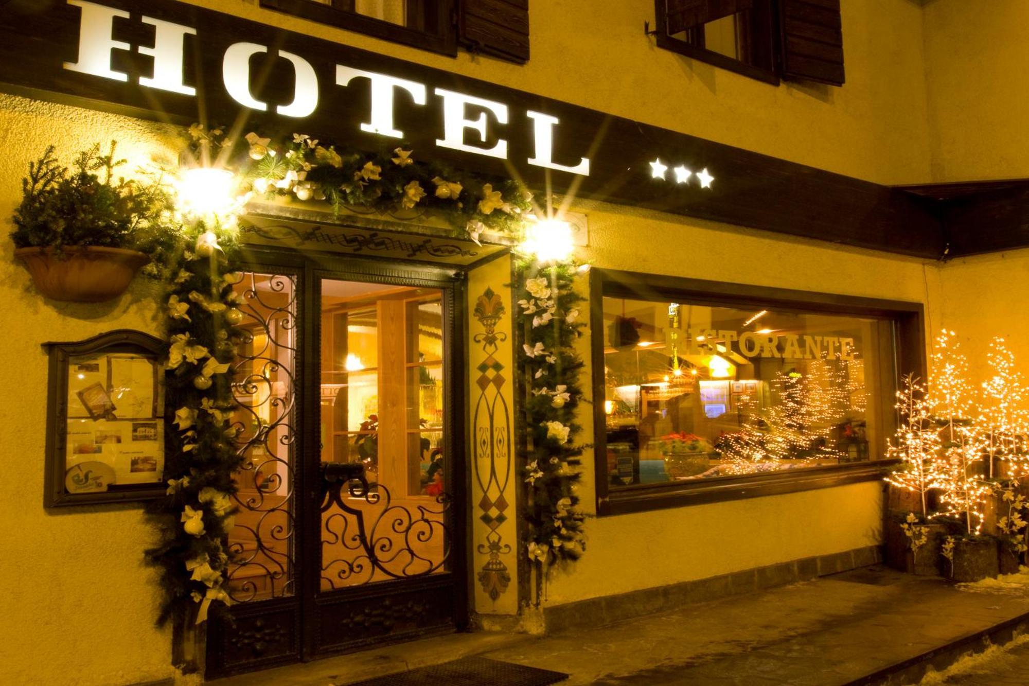 Hotel Posta Sappada Esterno foto