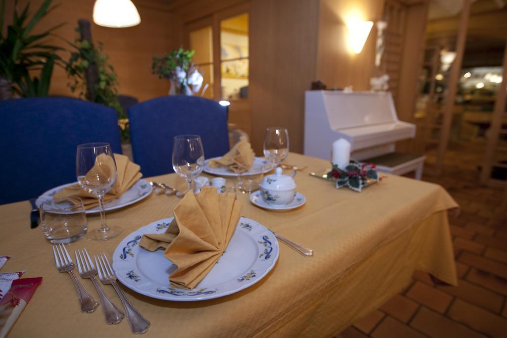 Hotel Posta Sappada Esterno foto